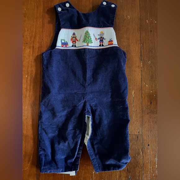 Anavini handsmocked corduroy longalls 12 months - Picture 3 of 4